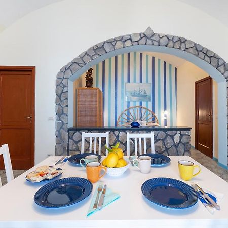 Torre Turbolo Apartments Massa Lubrense Dış mekan fotoğraf