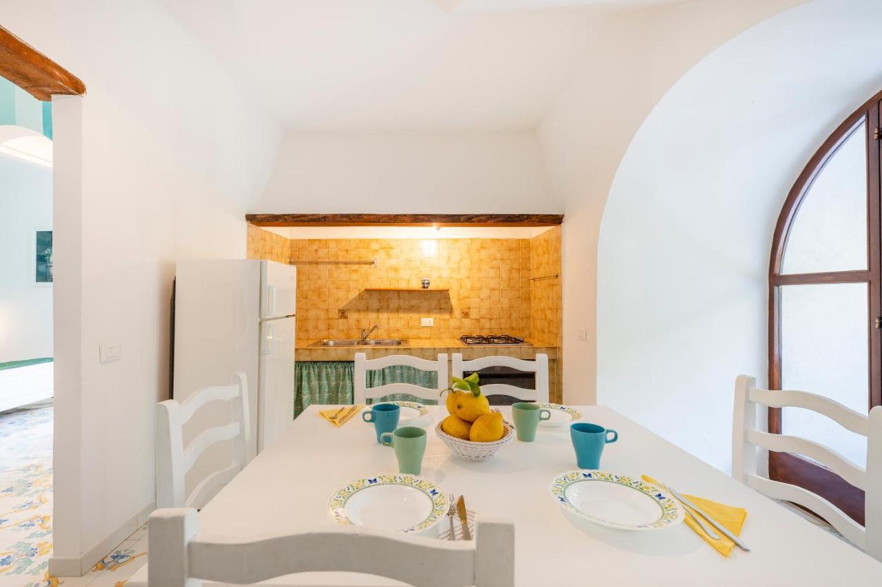 Torre Turbolo Apartments Massa Lubrense Dış mekan fotoğraf