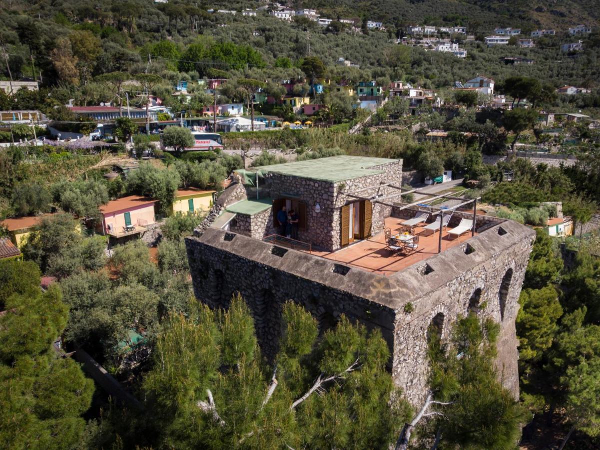 Torre Turbolo Apartments Massa Lubrense Dış mekan fotoğraf
